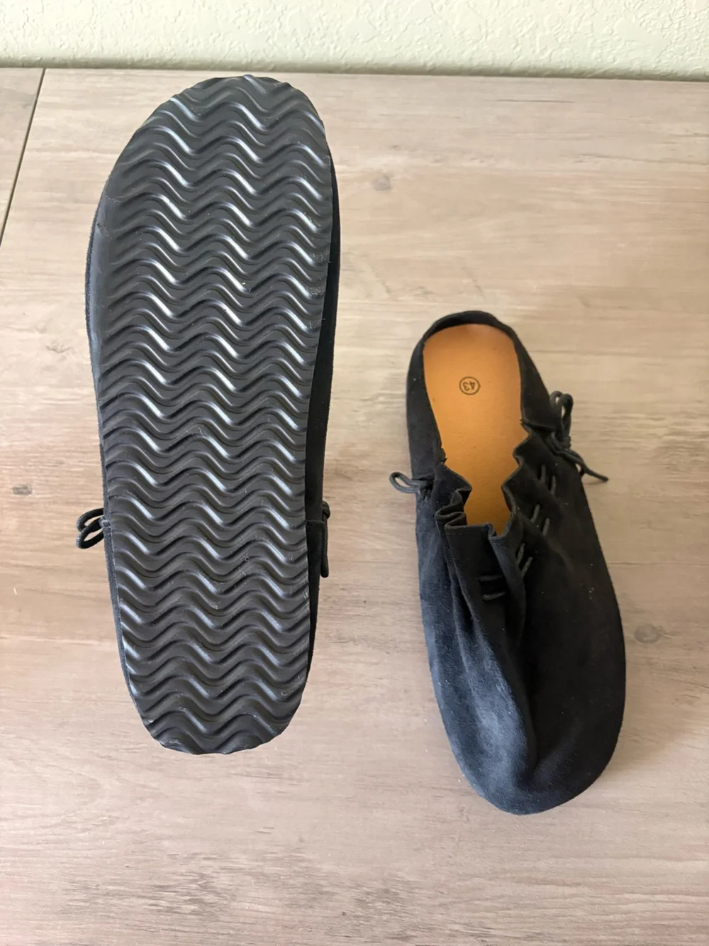Black Suede Slip-On Mule Clogs men’s EU 43 US 9.5 NWOT